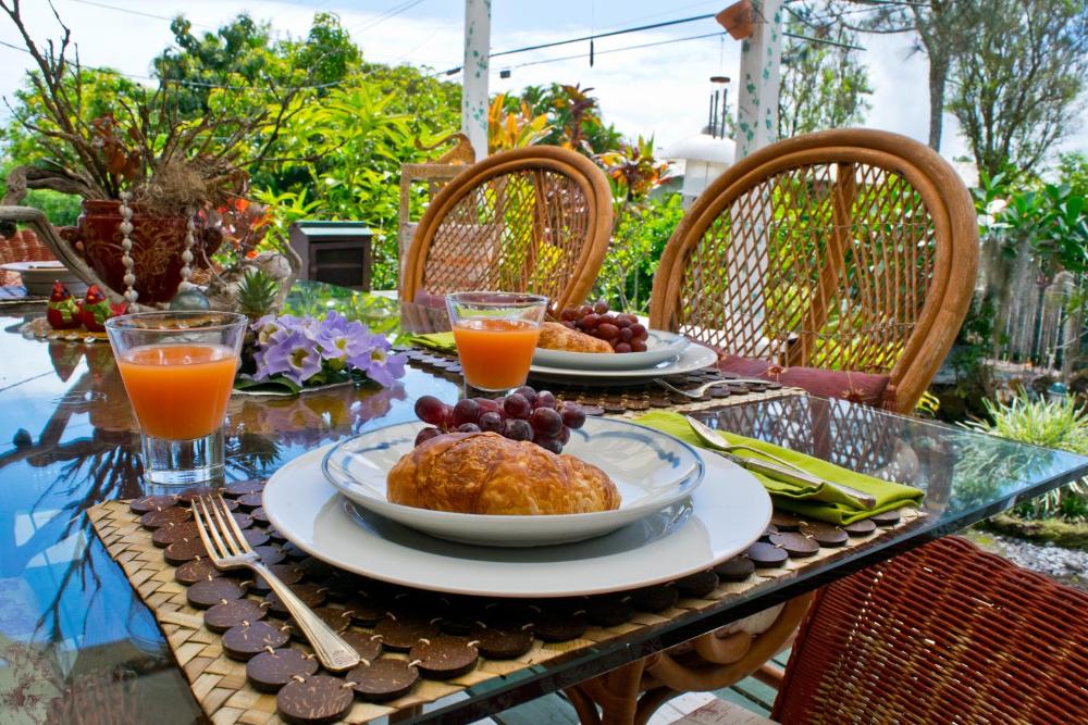 Hale Kawehi BnB Guesthouse